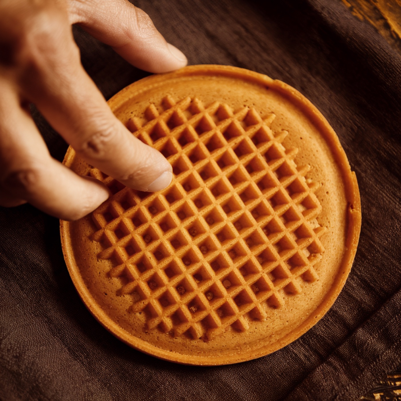 Step 01: Place a Zaffles on top of your coffee or tea mug.